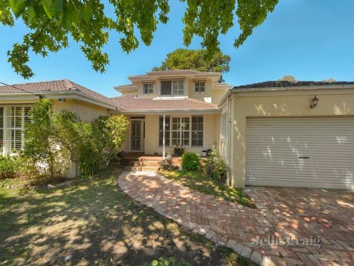 35 Newhaven Road, Burwood East, VIC 3151