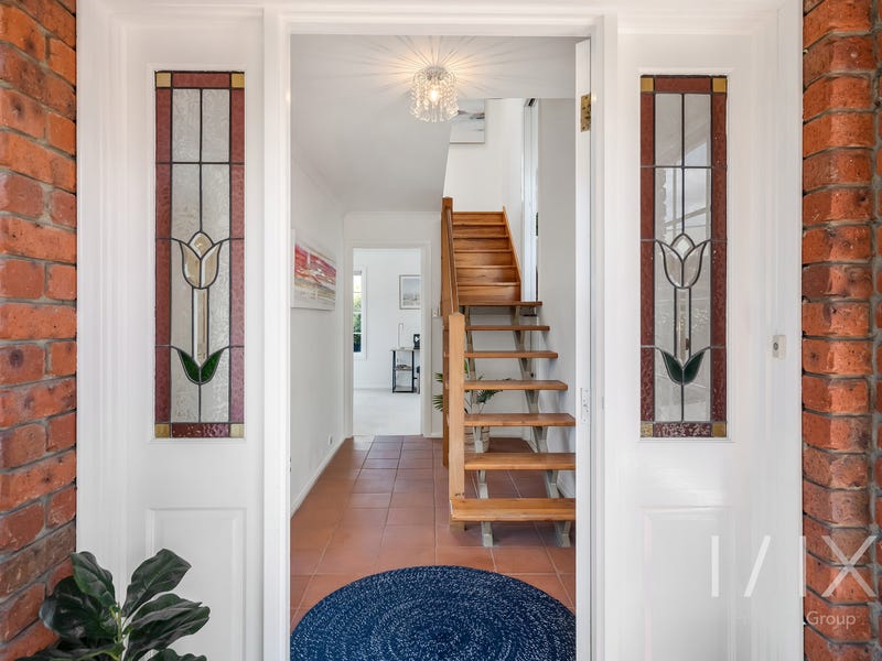 4/3 Lennox Avenue, Lutana, Tas 7009 House for Sale