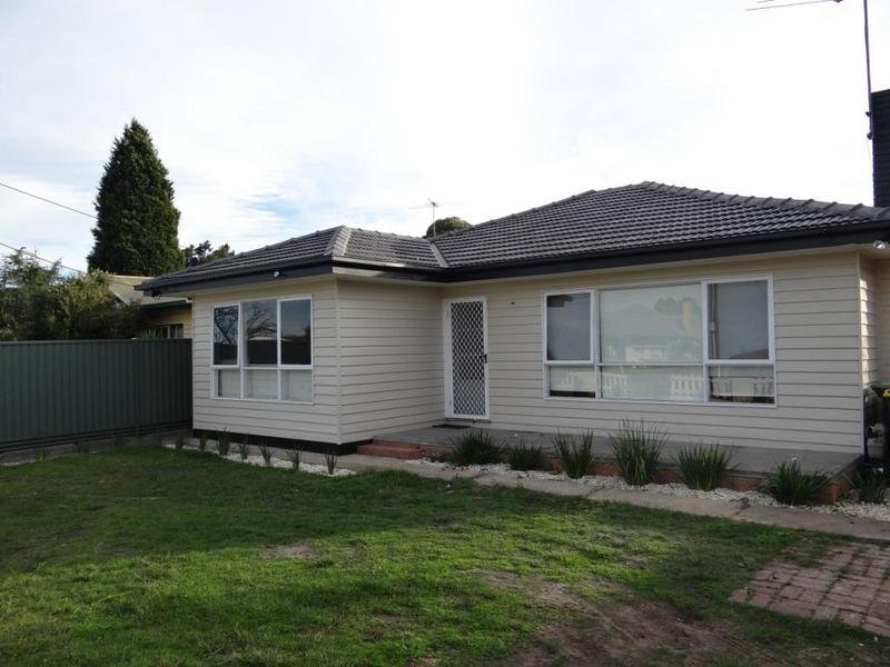 4 Ivanhoe Court, VIC 3219