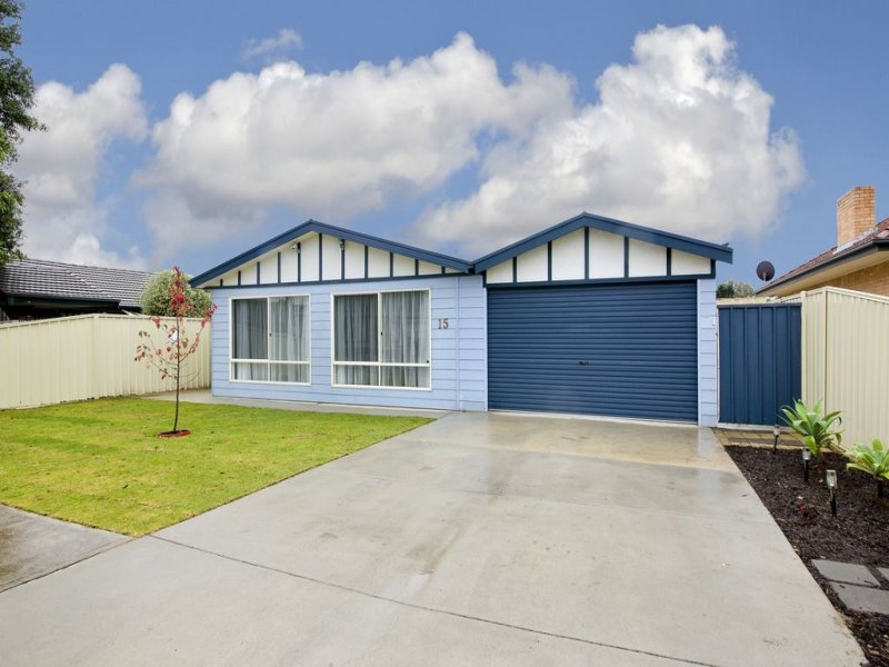 15 Fourth Avenue, Ascot Park, SA 5043