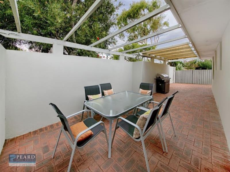 1/37 Joyce Street, Scarborough, WA 6019