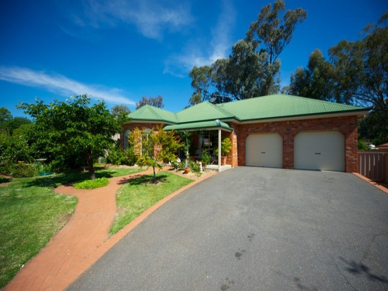 19 Mashie Way, Wodonga, Vic 3690 Property Details