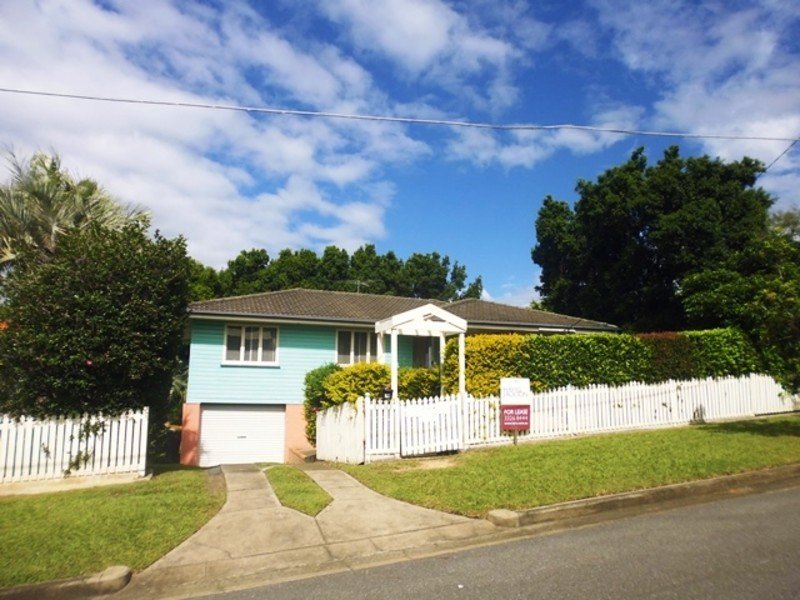 28 Glenhaven Street, Kedron, QLD 4031