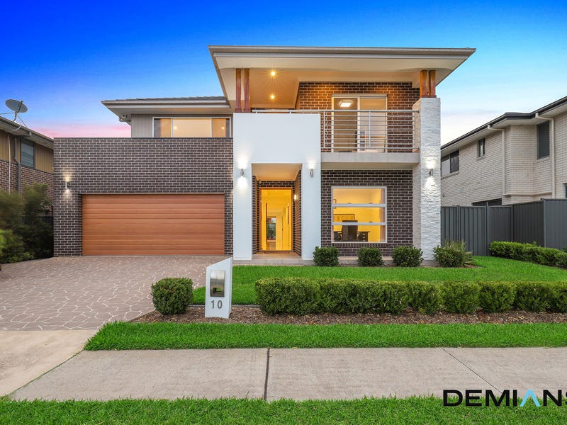 10 Warraburra Way, Voyager Point, NSW 2172 House for Sale