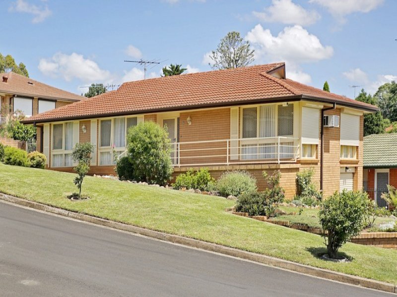 54 Coachwood Crescent, Bradbury, NSW 2560 Property Details