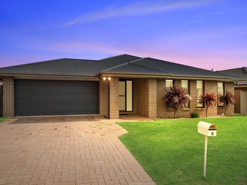 6 Derbyshire Road, Spring Farm, NSW 2570