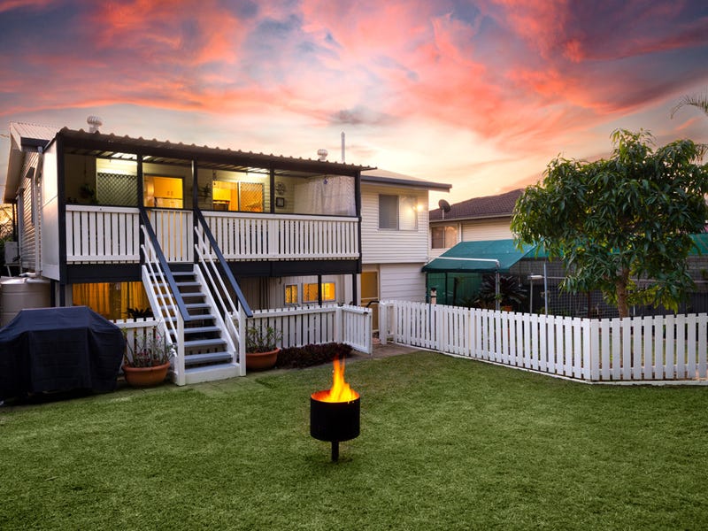 30 Condamine Street, Runcorn, Qld 4113 Property Details