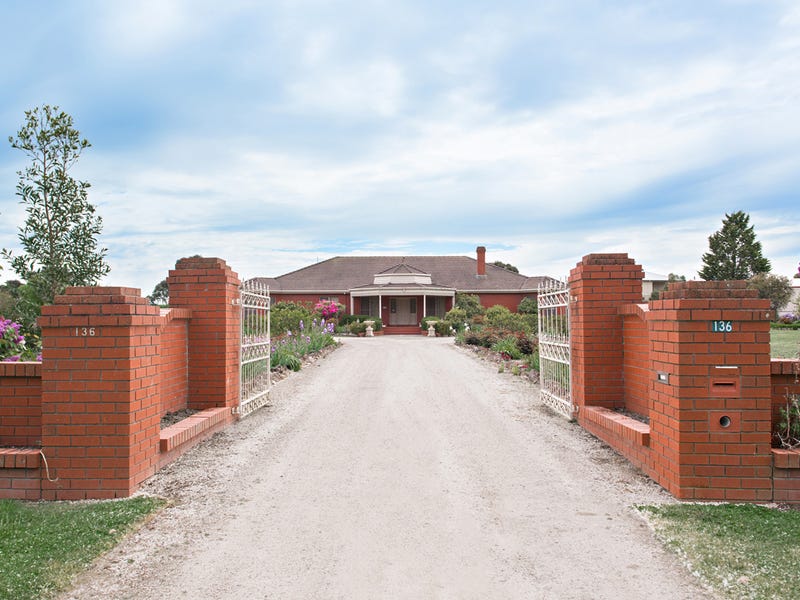 136 Remembrance Drive, Cardigan, Vic 3352 Property Details