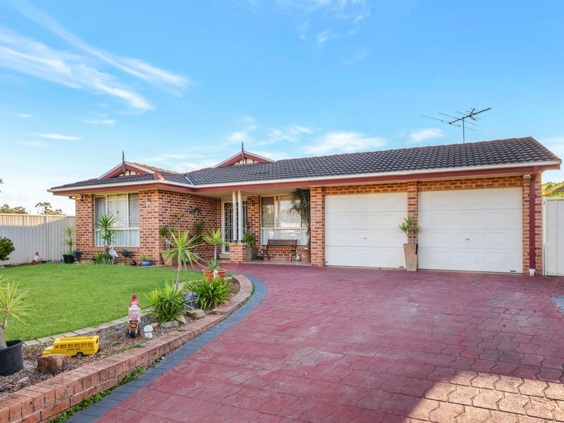 106 Pacific Palms Circuit, Hoxton Park, NSW 2171
