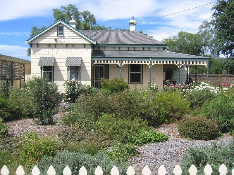 206 High Street, Heathcote, Vic 3523 Property Details