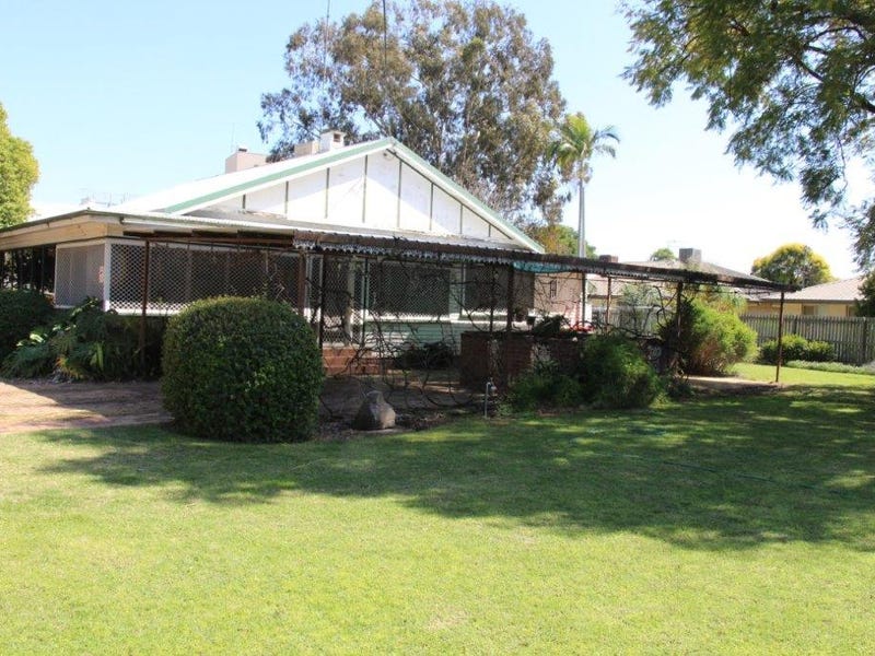 13 Macintyre St, Goondiwindi, Qld 4390 Property Details