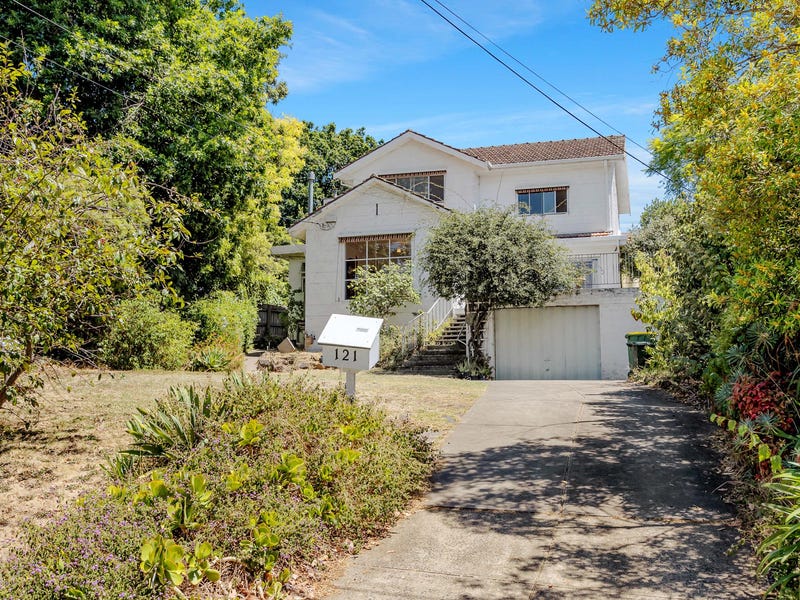 121 Mountain View Parade, Rosanna, VIC 3084
