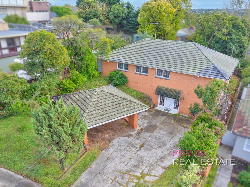 12 Lind Street, Strathmore, Vic 3041 House for Sale