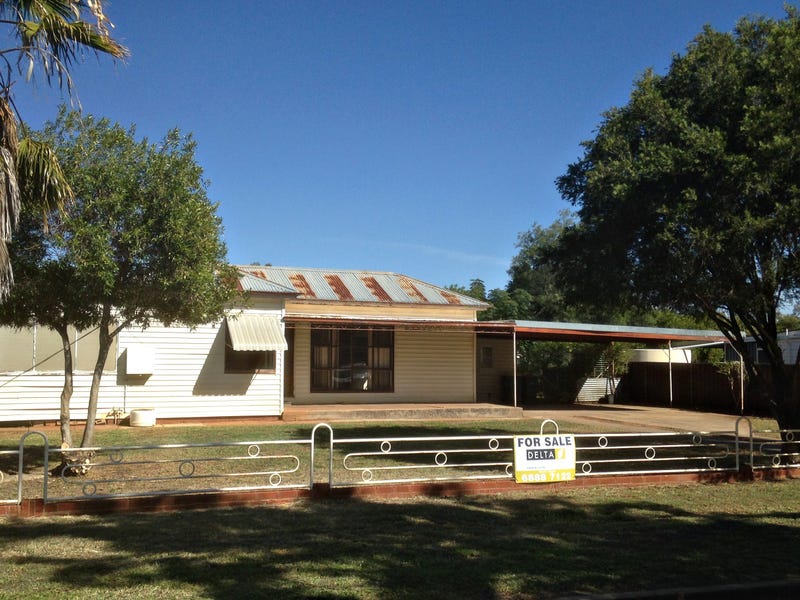 71 Derribong St, Trangie, NSW 2823 Property Details