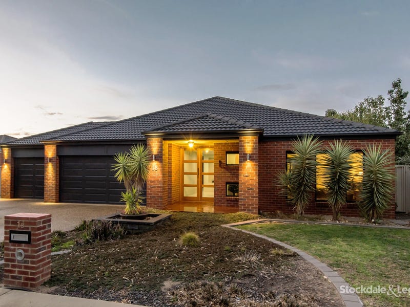 1B The Boulevard, Shepparton, Vic 3630 House for Sale