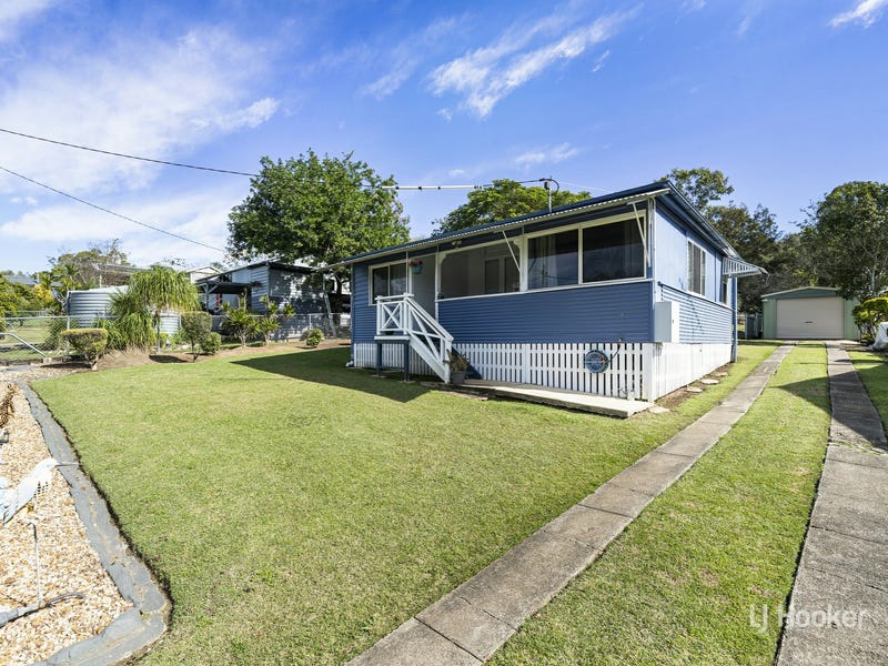 31 Down Street, Esk, QLD 4312