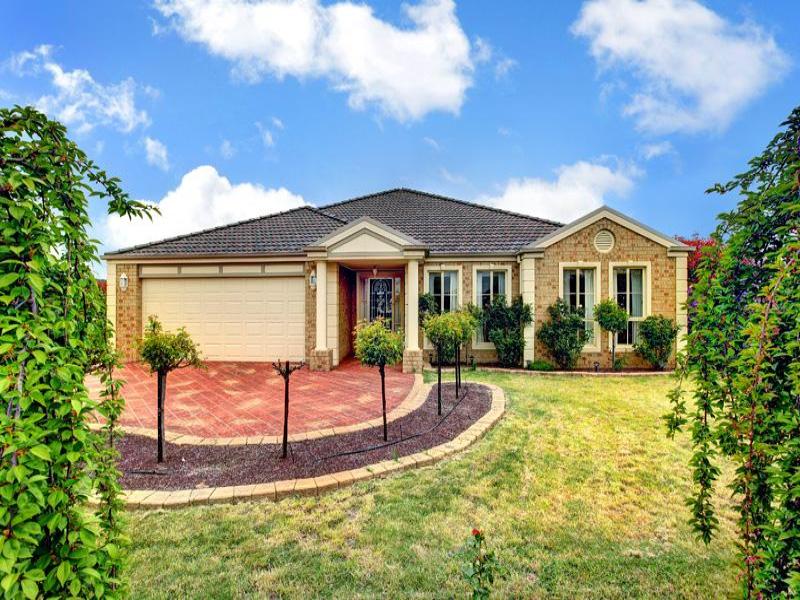 60 The Elms Boulevard, Kilmore, VIC 3764