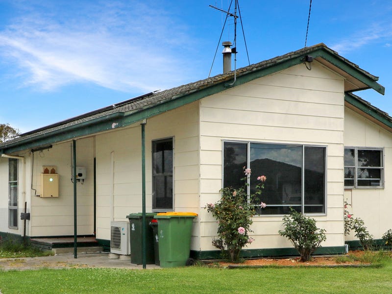 8 Hammill Court, Orbost, Vic 3888 House for Rent