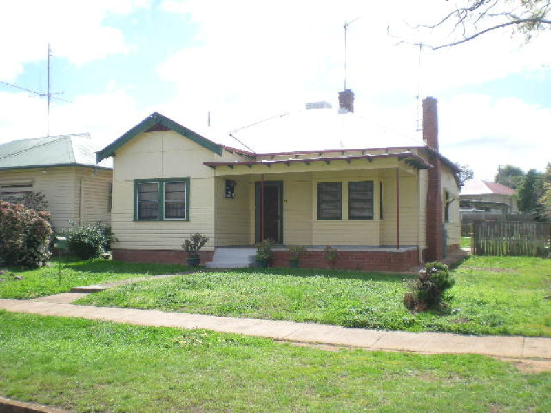 70 Mitchell Street, Parkes, NSW 2870 Property Details