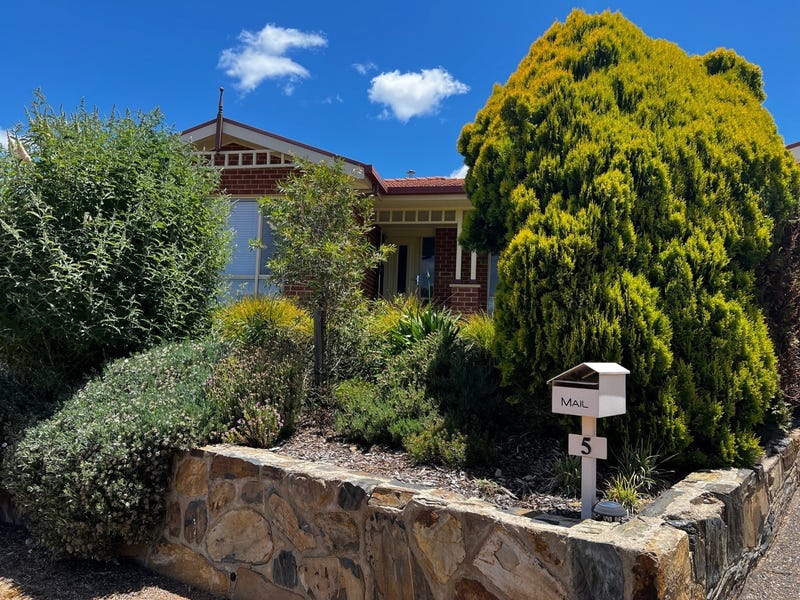 5 Sale Place, Amaroo, ACT 2914