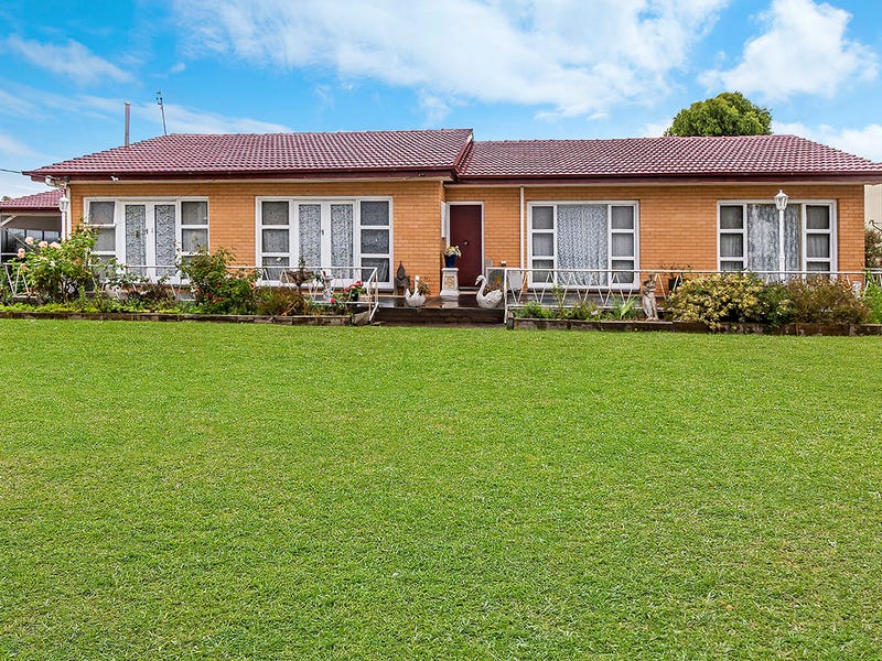 1a Bell Street, Heywood, Vic 3304 House for Sale