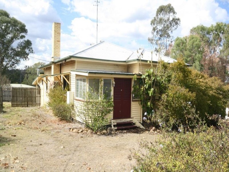 87 Moreton Street, Eidsvold, QLD 4627