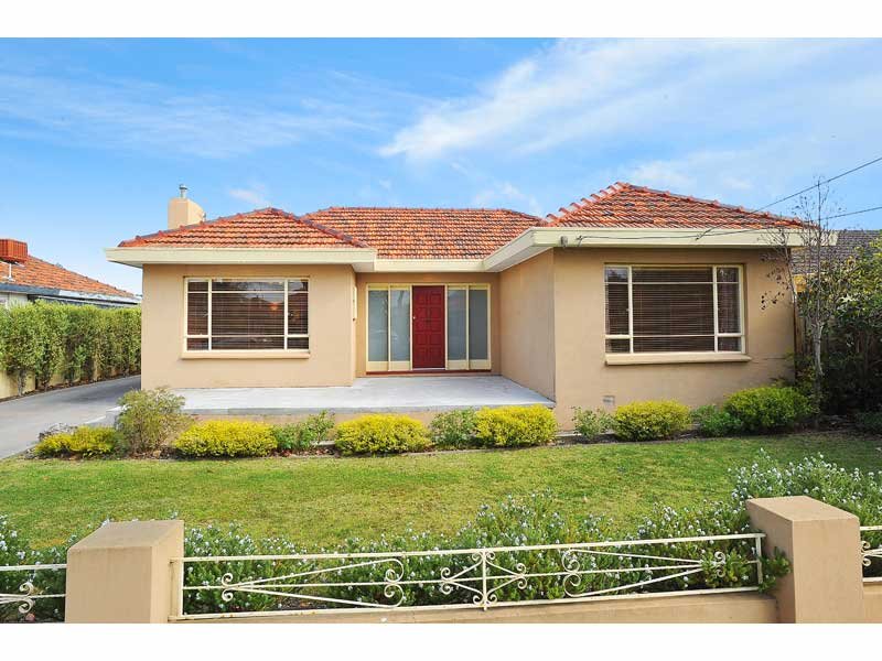 1/198 Civic Parade, Altona, Vic 3018 Property Details