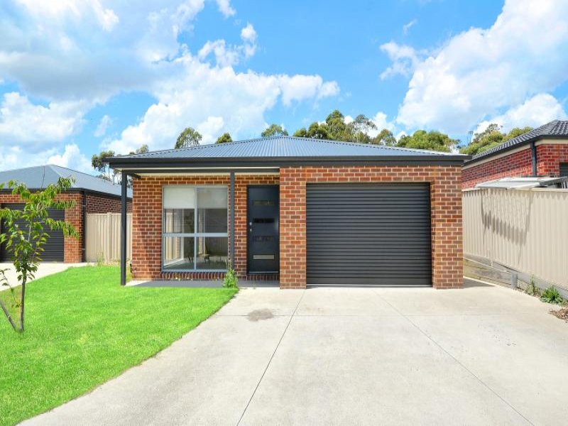 Sold Property Prices & Auction Results in Skipton St, Ballarat, VIC