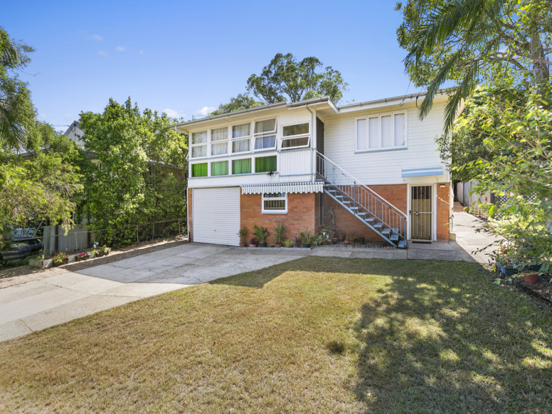 61 Greta Street, Manly West, QLD 4179