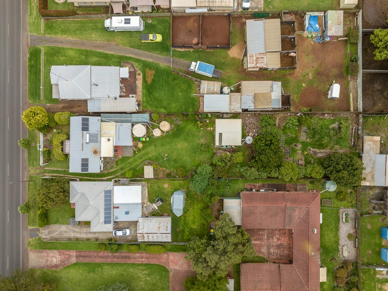 39 Glenvale Road, Newtown, Qld 4350 Property Details