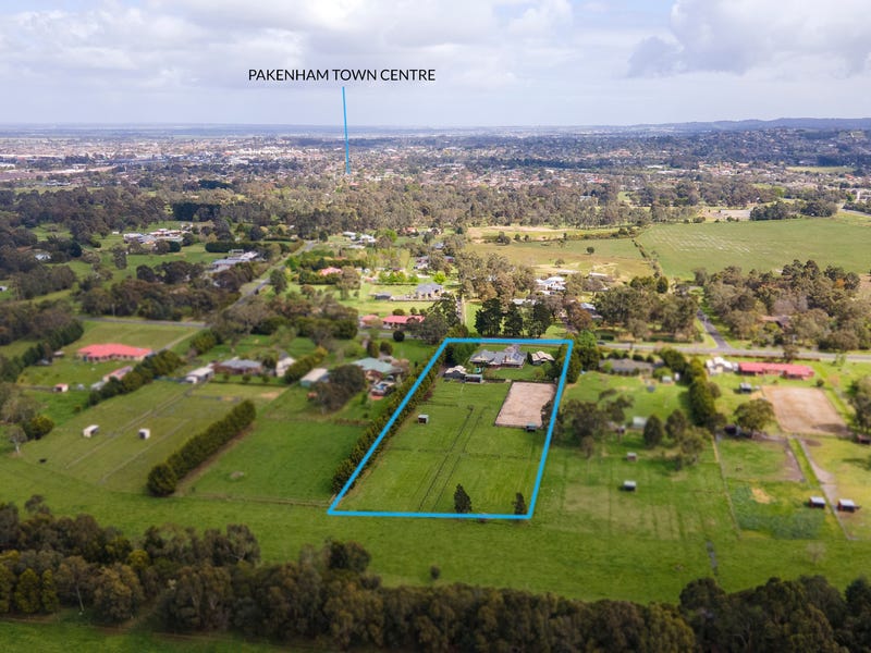 46 Ryan Road, Pakenham, Vic 3810 Property Details