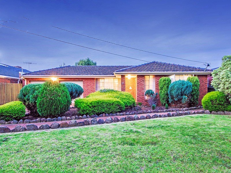 16 Redwood Drive, Hoppers Crossing, VIC 3029 - realestate.com.au