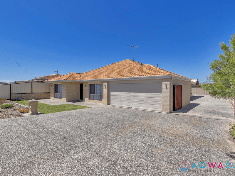 30 Crystaluna Drive, Golden Bay, WA 6174