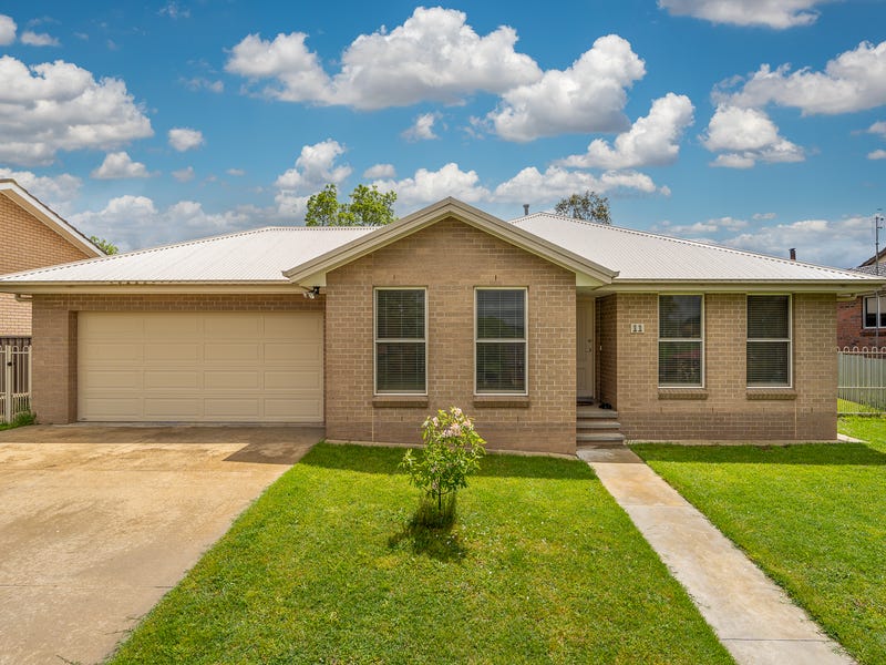 11 Oberon Street, Oberon, NSW 2787 Property Details