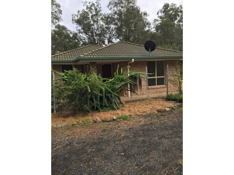 92 Reids Avenue, Wivenhoe Pocket, QLD 4306