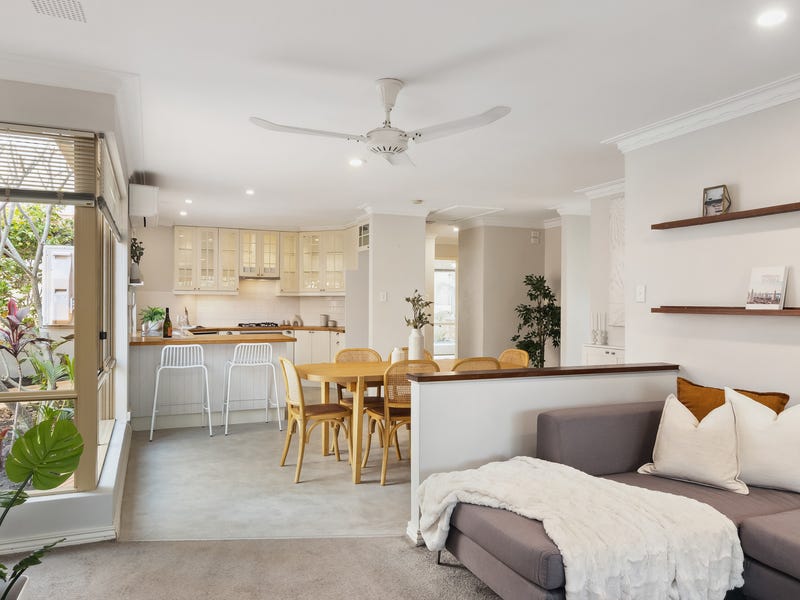 Real Estate & Property for Sale in Sorrento, WA 6020 (+1 location) Pg