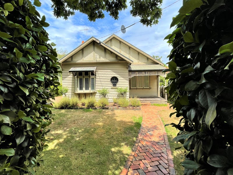 104 Guildford Road, Surrey Hills, VIC 3127