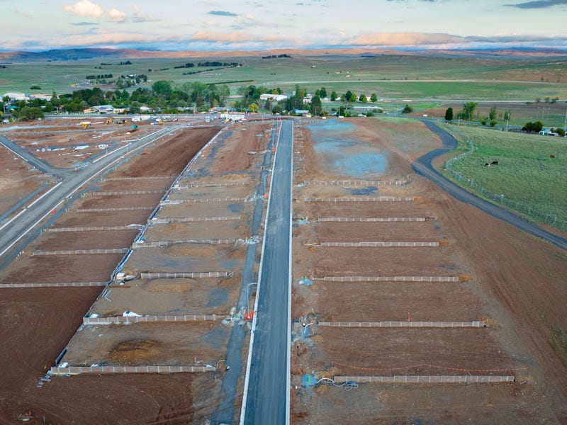 Alpine Rise Land Estate at Cnr of Polo Flat Rd and Monaro Hwy, Cooma ...