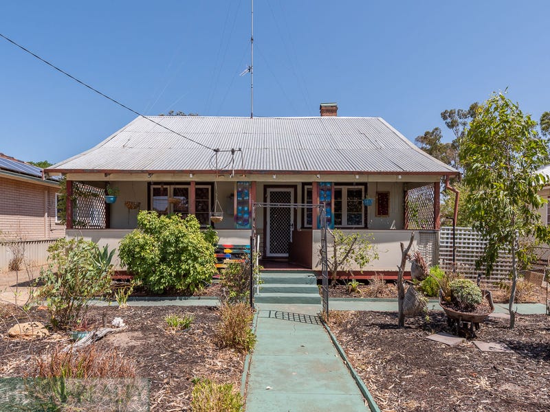 154 Chidlow Street, Northam, WA 6401 Property Details