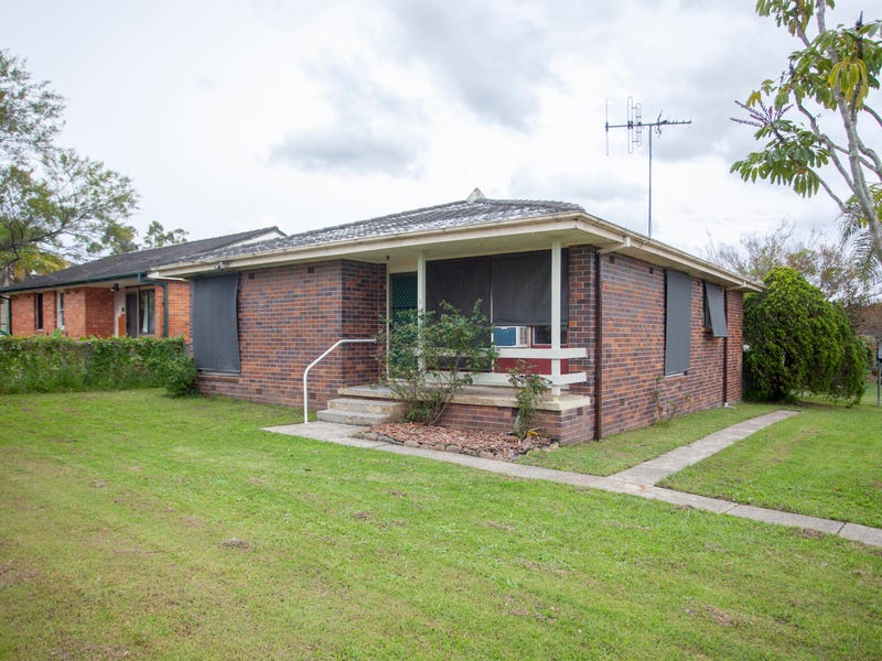 5 Ronald Road, Taree, NSW 2430 Property Details