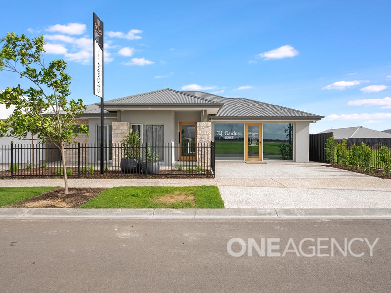 16 The Avenue, Roseworthy, SA 5371 House for Sale