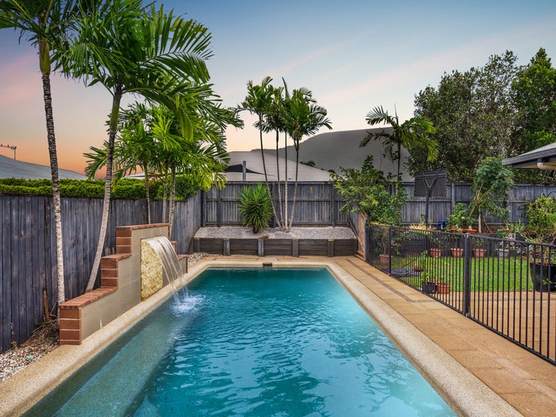 6 Botany Avenue, Redlynch, Qld 4870 Property Details