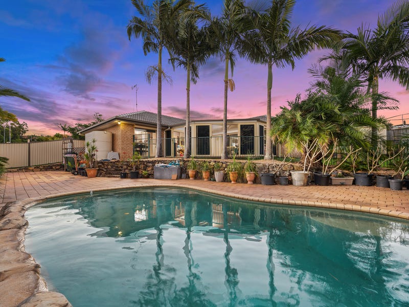 Houses for Sale in Pacific Pines, QLD 4211