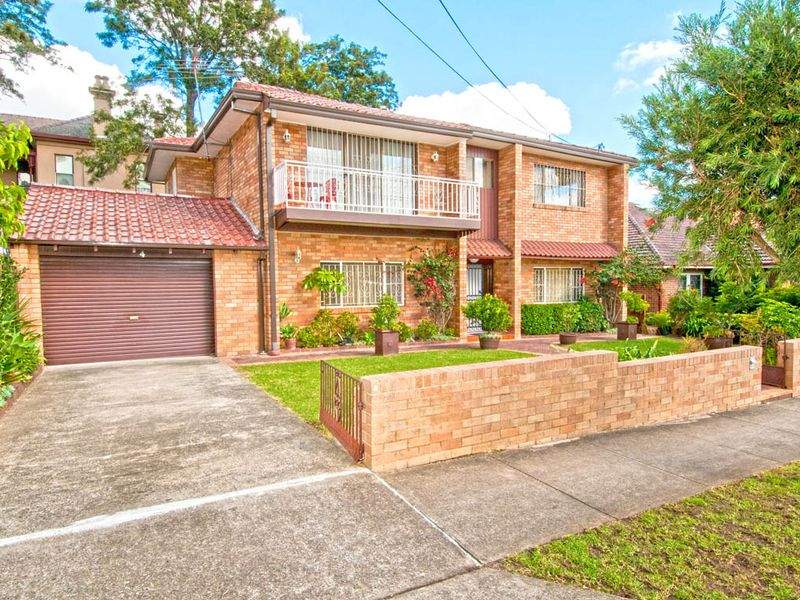 4 Minna Street, Burwood, NSW 2134 - Property Details