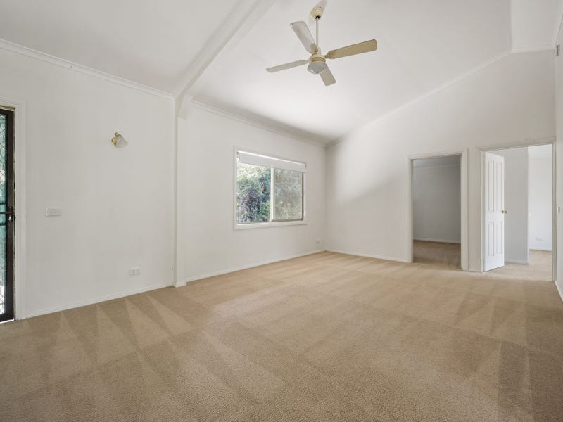 42 Isaacs Avenue, Yackandandah, VIC 3749