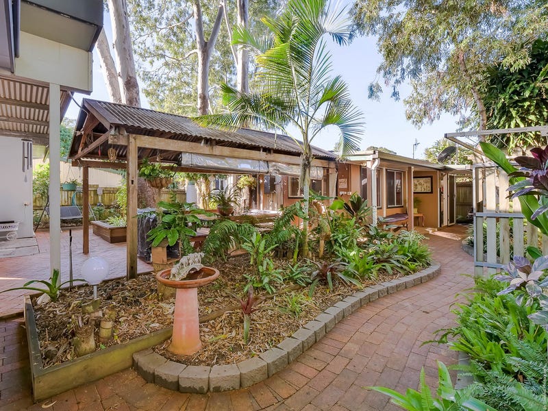 2 Mark Avenue, Toogoom, Qld 4655 House for Sale