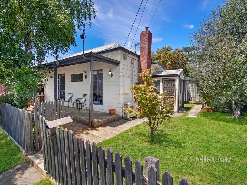 2 Nelson Street, Ballarat East, VIC 3350