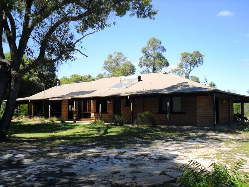 Property 105395225, Boyanup, WA 6237 Property Details