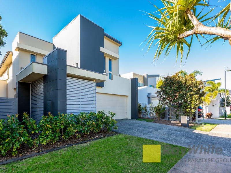 39 Cova Boulevard, Hope Island, QLD 4212