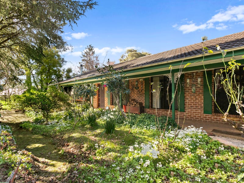 2 Olton Street, Aylmerton, NSW 2575